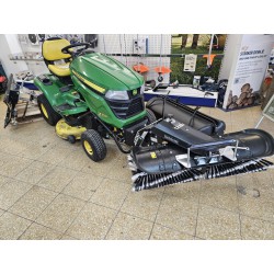 John Deere X350 Traktor